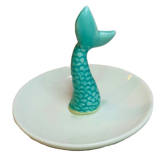 Jewelry Dish Mermaid Tail Ring Holder Trinket Holder Ceramic Blue Scales Plate - Picture 1 of 7